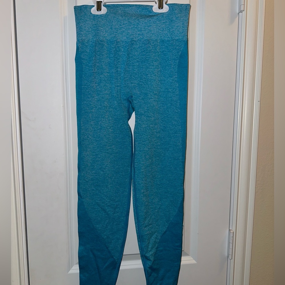 Victoria Secret Pink Seamless Leggings in Blue Great Condition